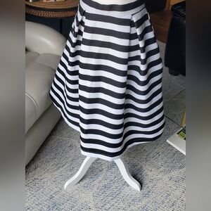 Haute Monde Black & White Striped Circle Skirt
